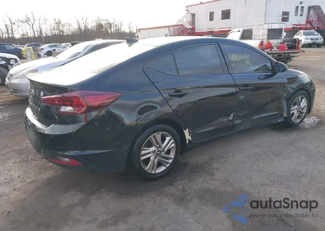 2019 Hyundai Elantra Sel z USA, uszkodzony, nr VIN 5NPD84LF1KH484719